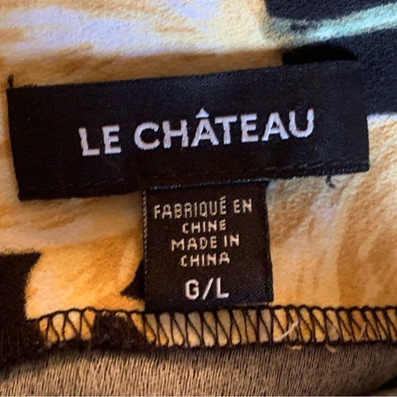 Le Chateau Floral Off-The-Shoulder Blouse - Picture 5 of 6